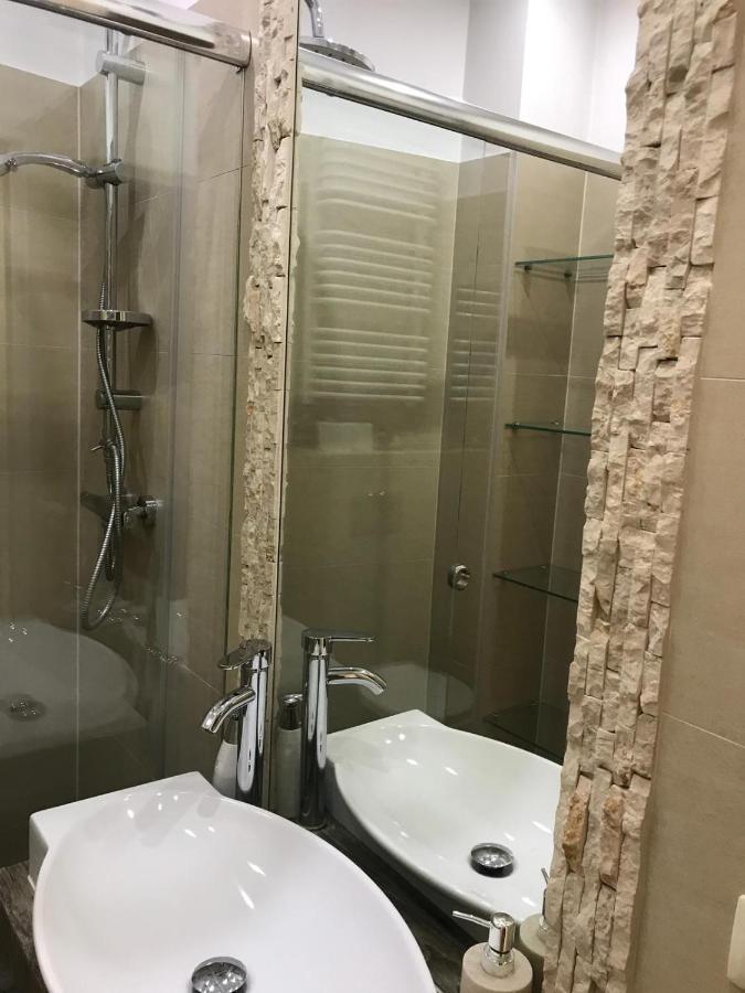 Studio Appartment In Old Town クラクフ エクステリア 写真